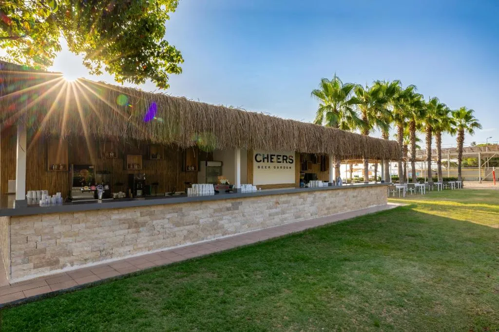 Bar, Crystal Flora Pearl Collection, Antalya