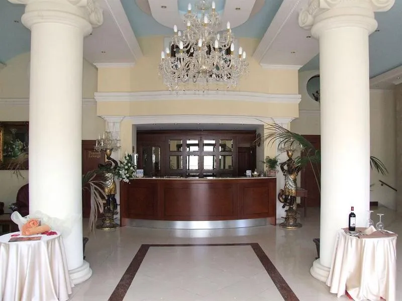 Lobby, Hotel Xlendi Resort and Spa, Gozo