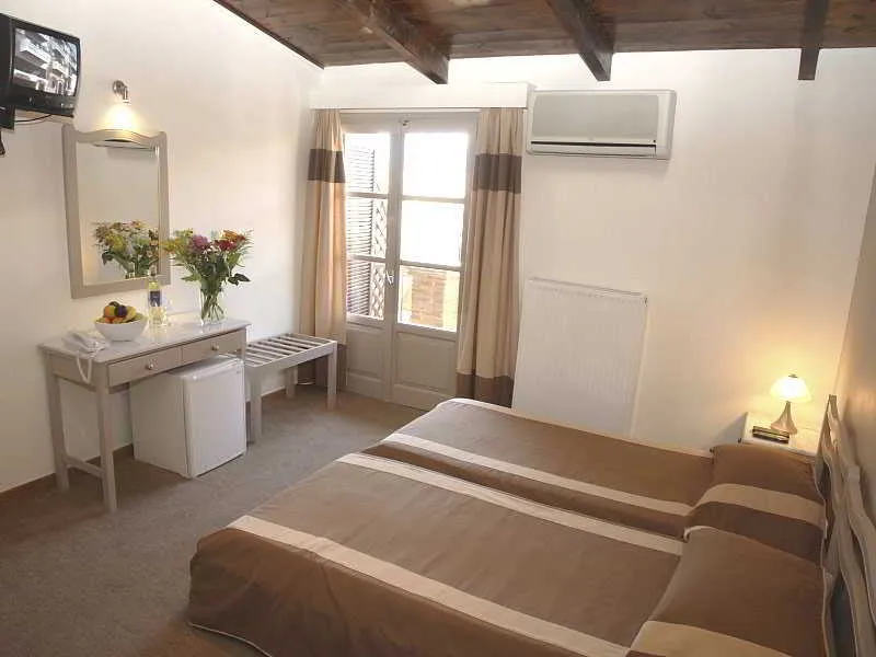 Room, Yria, Zante