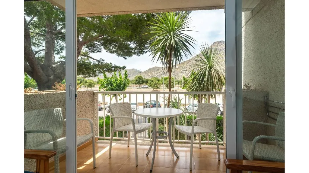APARTMENT CAPACITY 4 Room, Apartamentos Massol, Majorca