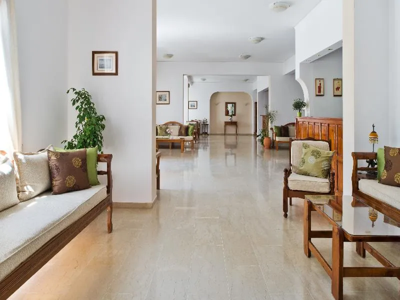 Lobby, Makarios, Santorini