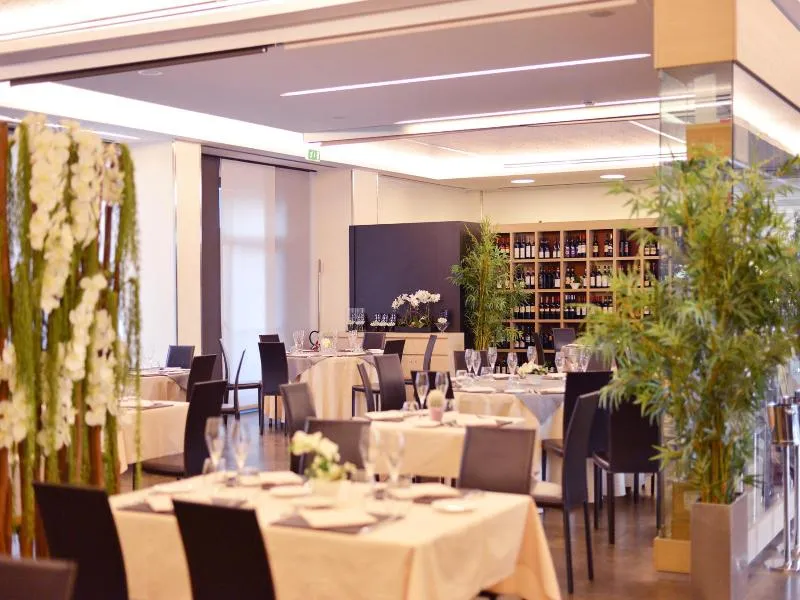 Restaurant, As Hotel Limbiate Fiera, Milan