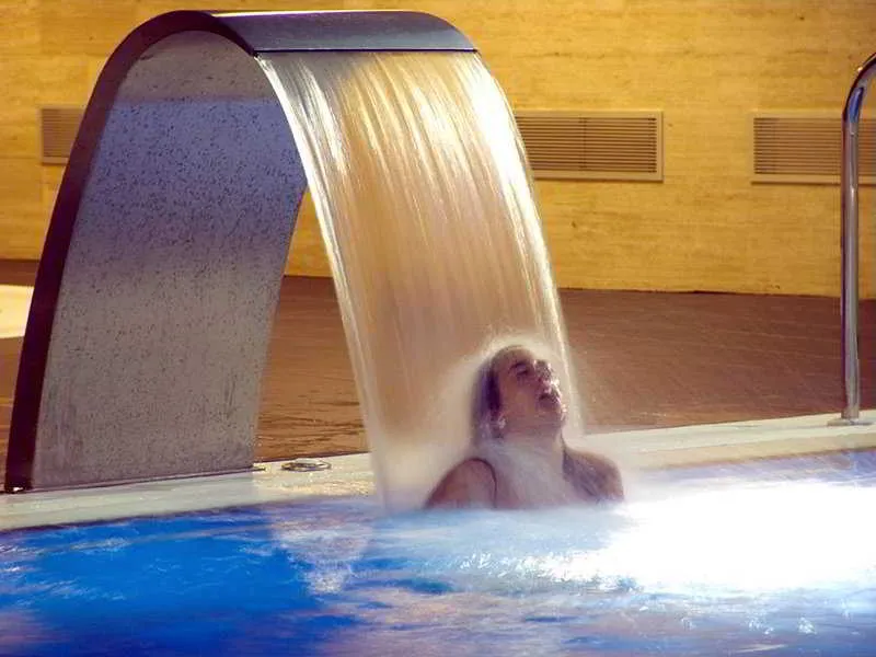 Pool, Colon, Barcelona