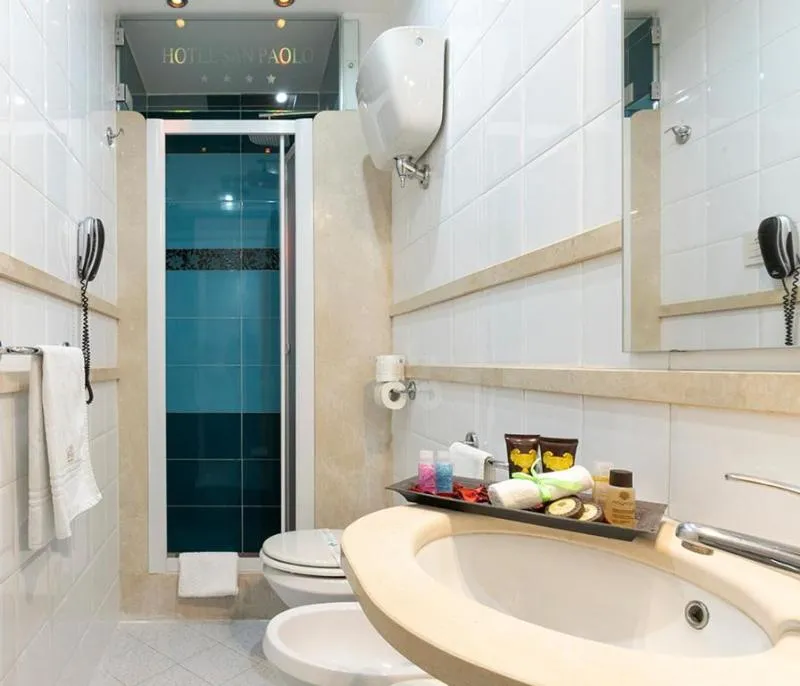 DOUBLE BASIC Room, San Paolo, Naples