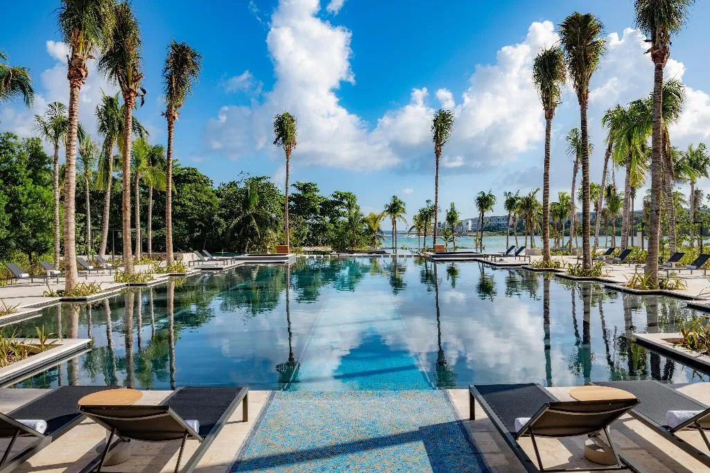 Pool, Conrad Tulum Riviera Maya, Cancun Area