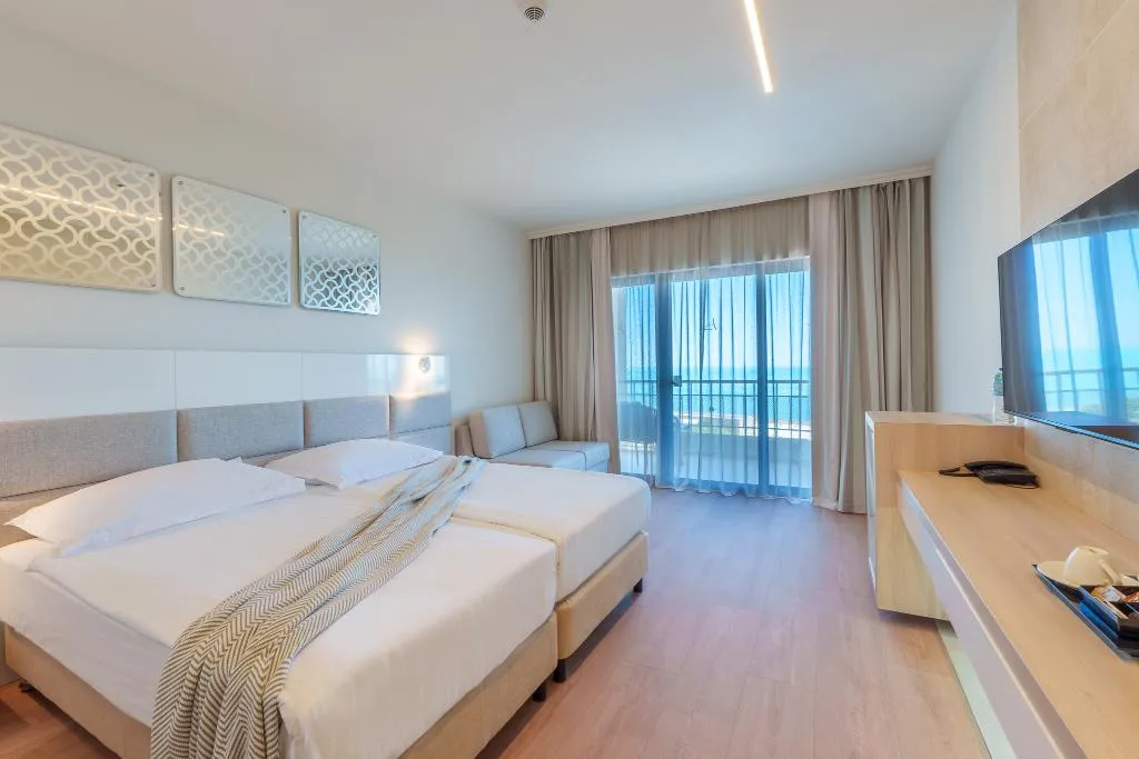 DOUBLE DELUXE Room, Grifid Hotel Arabella, Varna