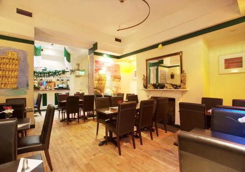 Restaurant, Lynams Hotel, Dublin