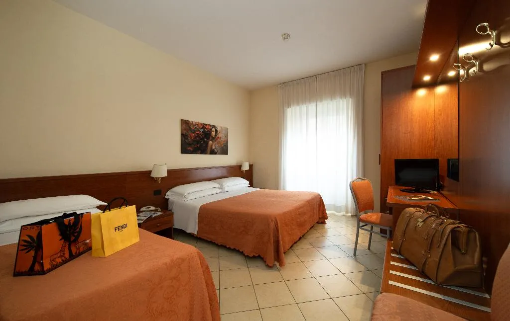 Room, Priscilla, Rome