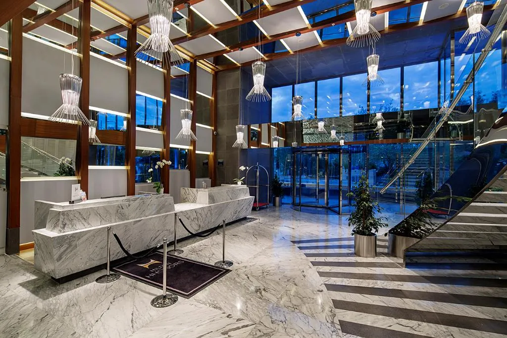 Lobby, DoubleTree by Hilton Kusadasi, Izmir