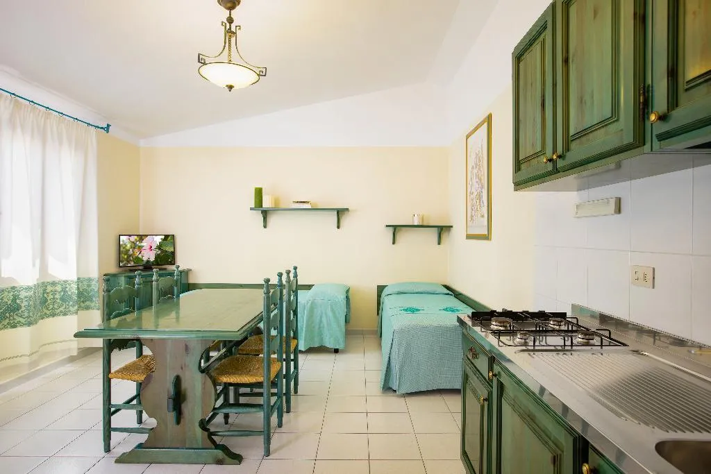 FAMILY ROOM CAPACITY 4 Room, Nicolaus Club Quattro Lune, Olbia