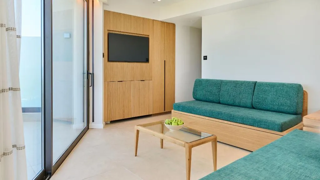 SUITE SEA VIEW ONE BEDROOM Room, Sunrise Emerald, Cyprus