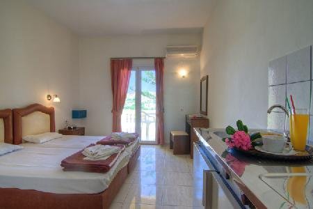 Athina Hotel & Apartments, Crete