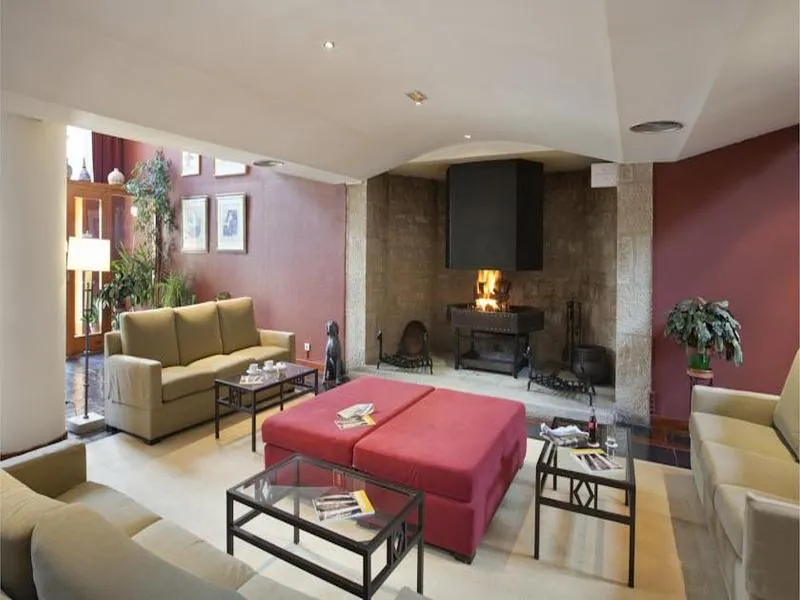 Lobby, Parador de Arties, Costa Brava