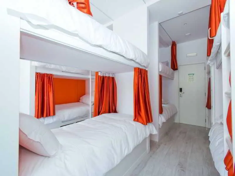 Bed in dormitory ONE BEDROOM Room, Golden Tram 242 Lisbonne Hostel, Lisbon