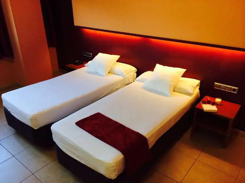 Room, La Jonquera, Barcelona