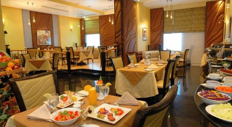 Restaurant, Al Jawhara Hotel Apartments, Dubai
