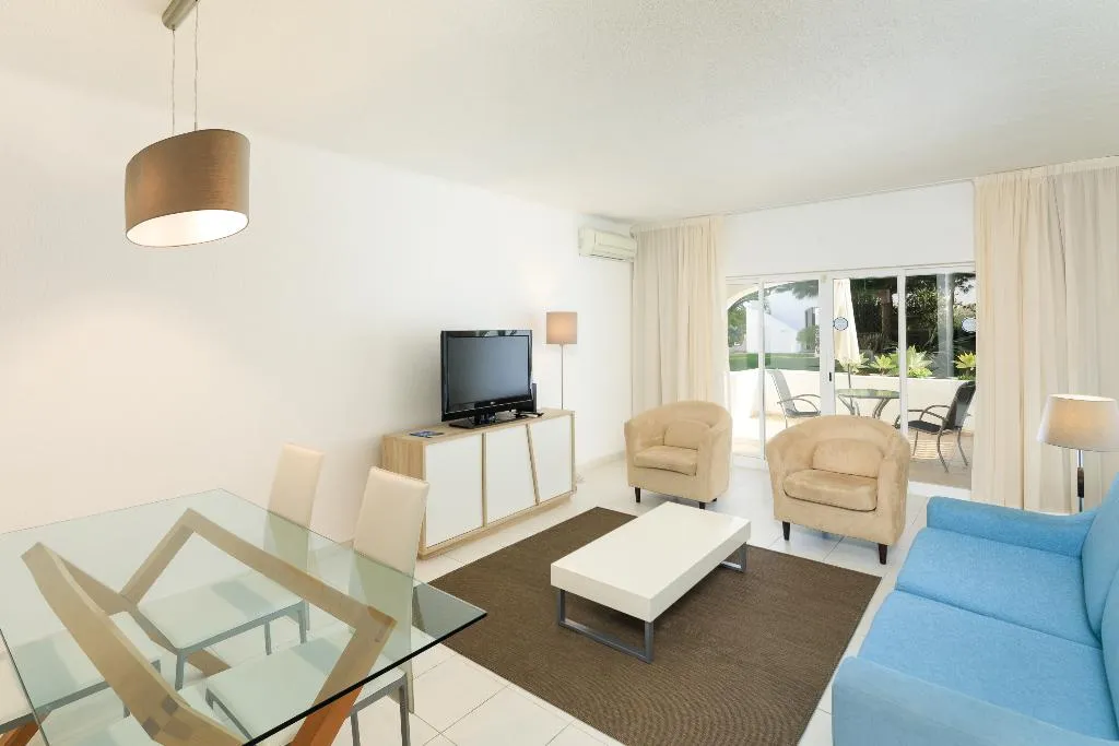 APARTMENT TWO BEDROOMS Room, Vale Do Lobo Resort, Algarve