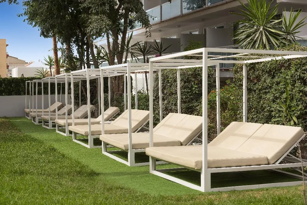Terrace, Hotel Palia Las Palomas, Costa Del Sol