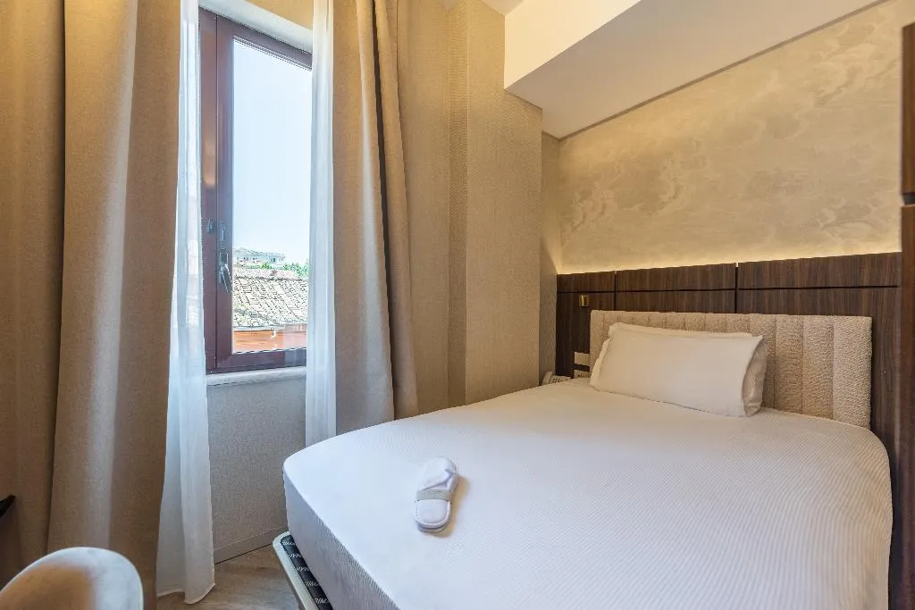 SINGLE STANDARD Room, Hotel Raffaello, Sure Hotel Collection by Best Wes, Rome