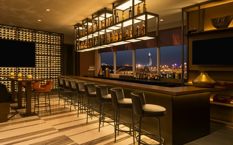 Bar, Sheraton Dubai Mall of the Emirates Hotel, Dubai