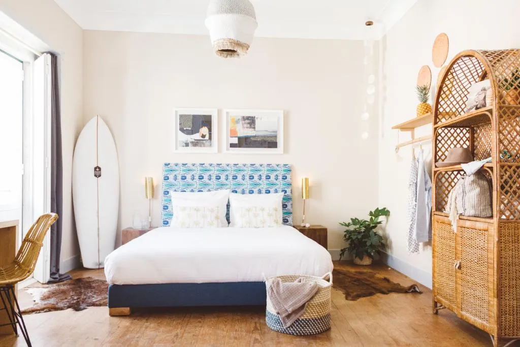 DOUBLE WITH SHARED BATHROOM Room, WOT Lodge Soul, Lisbon