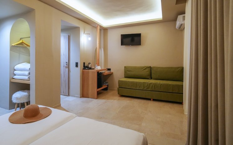 Danelis Hotel, Crete