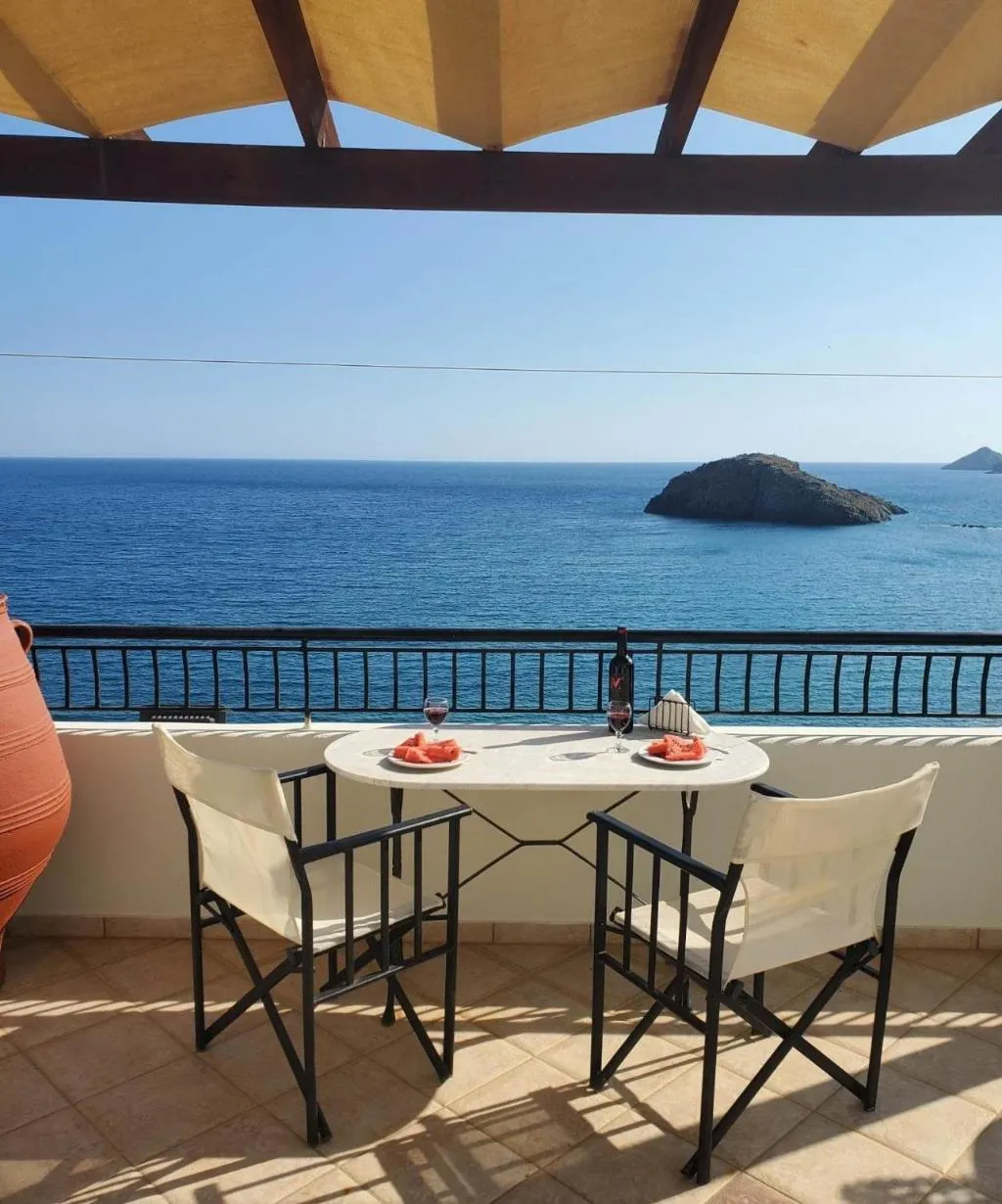 General view, Villa Koutsakis, Crete