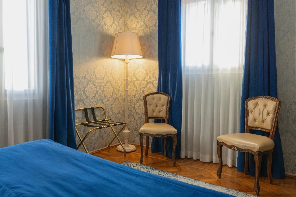 APARTMENT SUPERIOR WITH TERRACE Room, Palazzo Paruta, Venice
