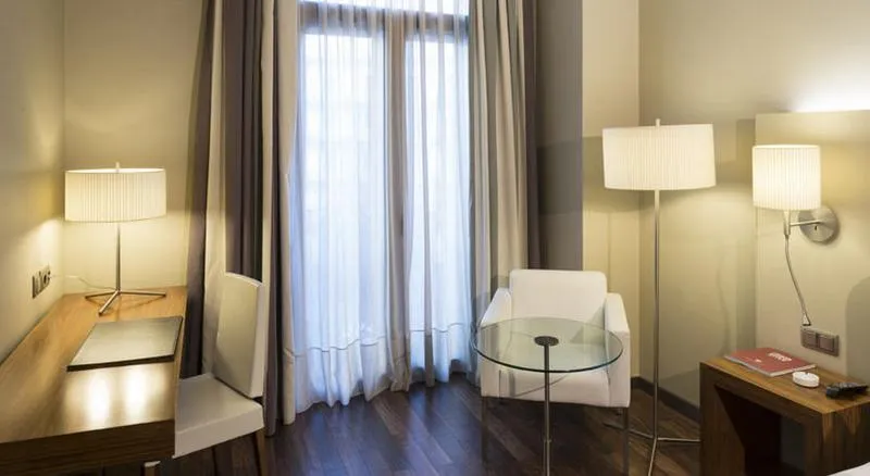 Room, Catalonia Ramblas, Barcelona
