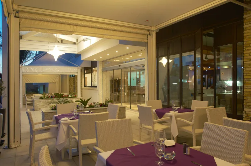 Restaurant, Senator Hotel Apts, Cyprus