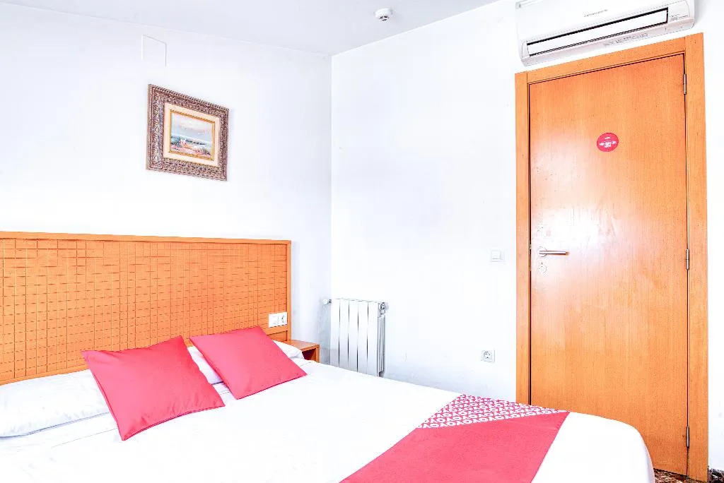 DOUBLE STANDARD Room, Hostal Nova Picanya, Valencia