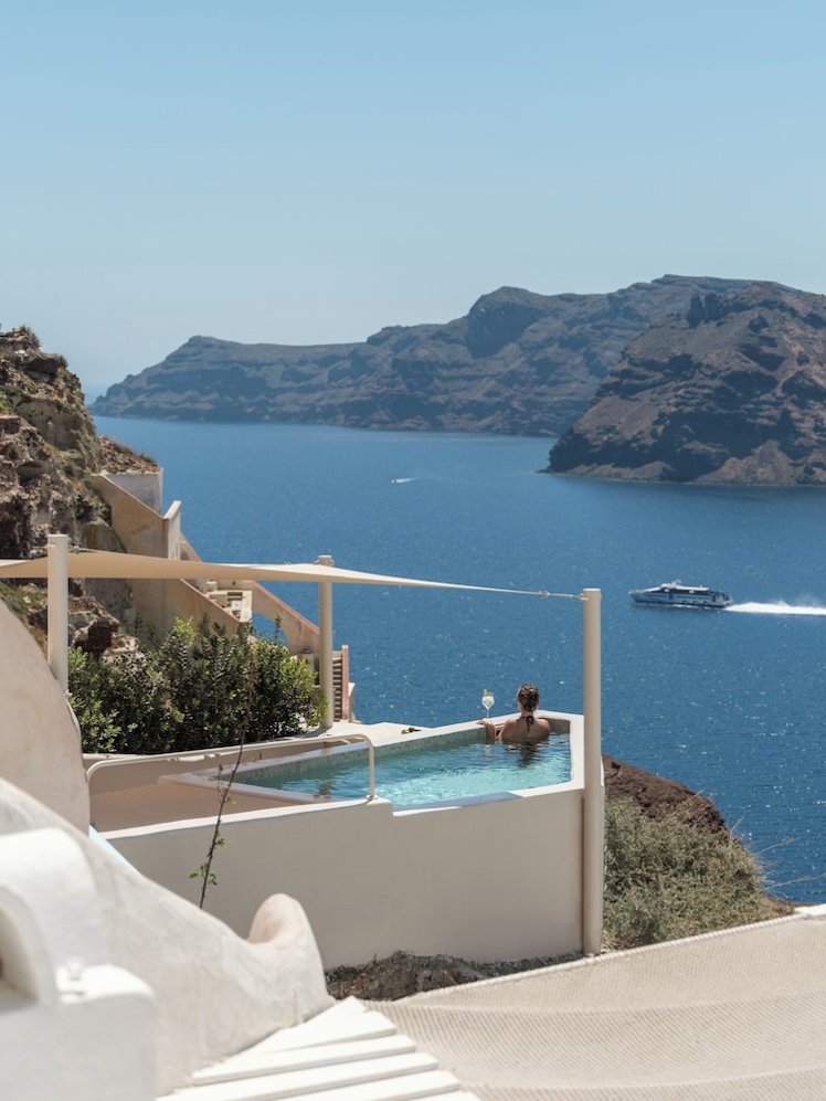 Oia Castle Luxury Suites, Santorini