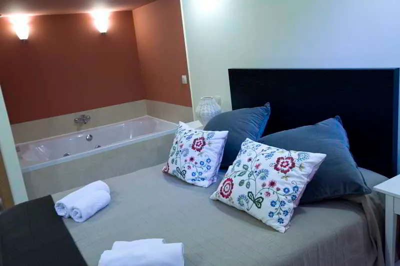 Room, Camino del Prado, Madrid