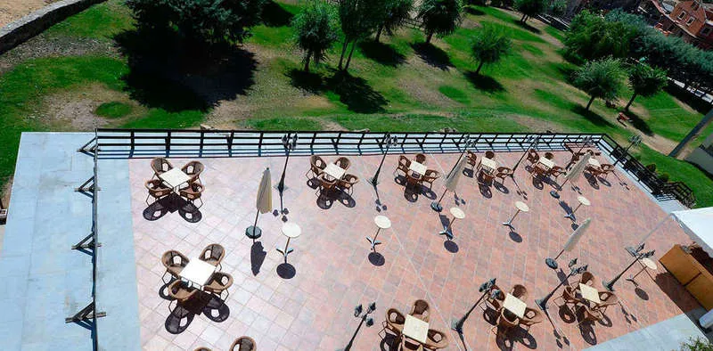 Terrace, Hotel Mirador De Gredos, Madrid