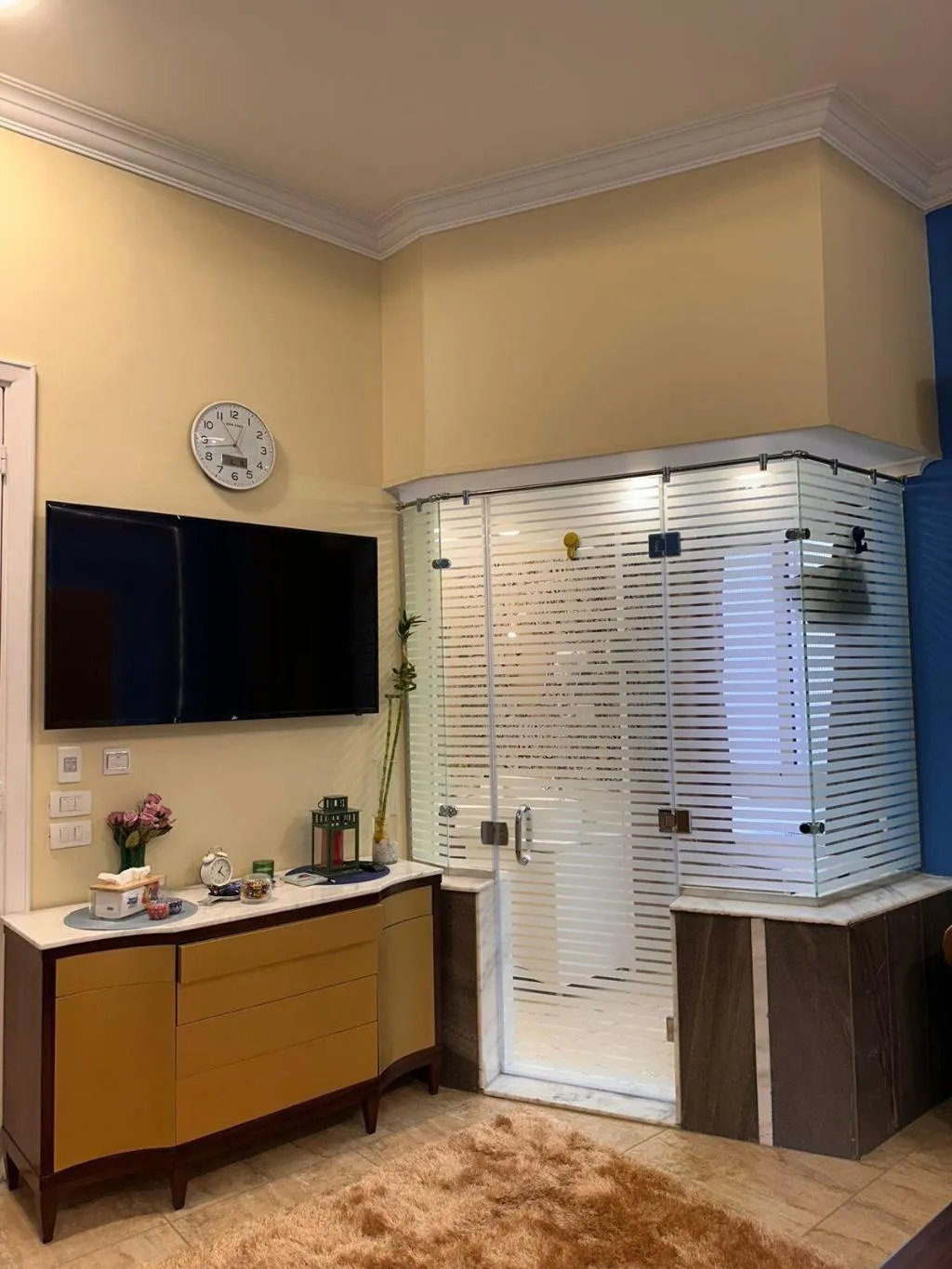 Room, Ga Plus, Cairo