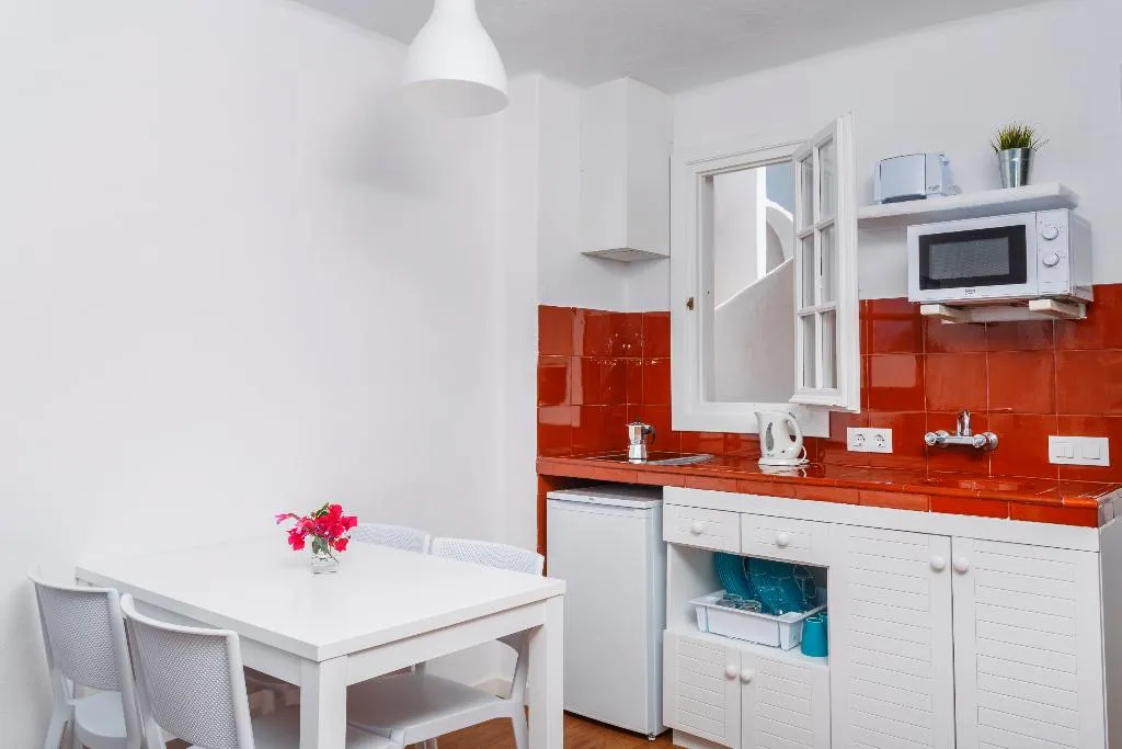 APARTMENT CAPACITY 6 Room, Carema Garden Village, Menorca
