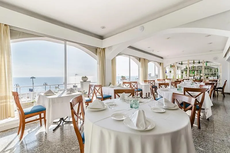 General view, Gran Sol Hotel, Costa Brava