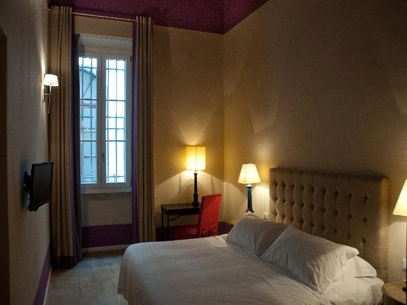 General view, Black 5 Florence Suite, Florence