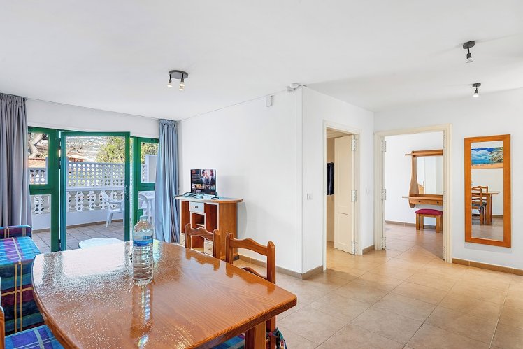 Club Tarahal, Tenerife
