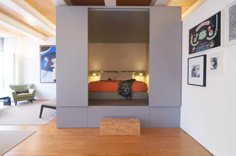 Room, Flattered To Be In Porto, Porto