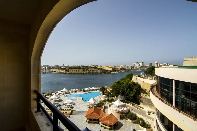 TRIPLE DELUXE SIDE SEA VIEW Room, Grand Hotel Excelsior, Malta