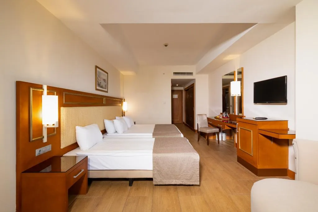 DOUBLE SINGLE USE POOL VIEW Room, Crystal Prestige Pearl Collection, Antalya