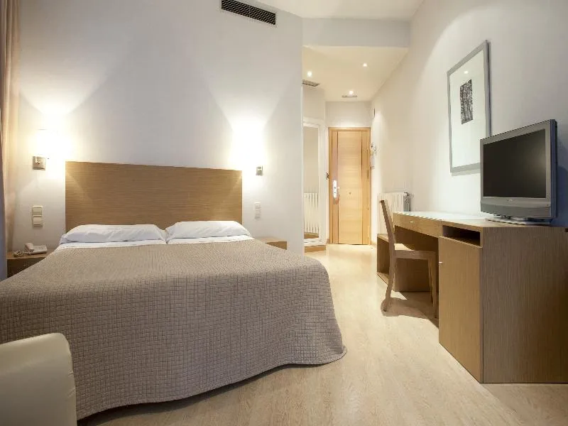 Room, Regente, Madrid
