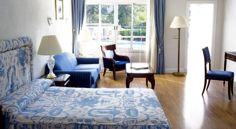 DOUBLE STANDARD Room, Best Osuna Madrid Feria, Madrid