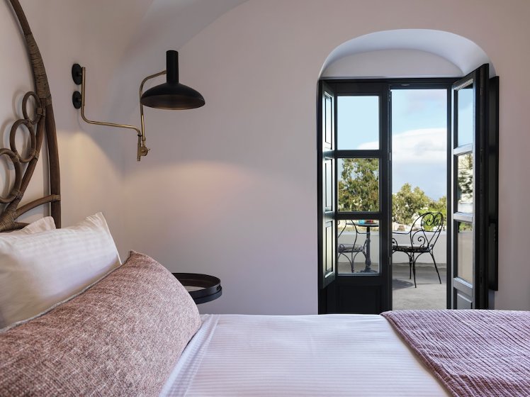 La Maltese Estate, Santorini