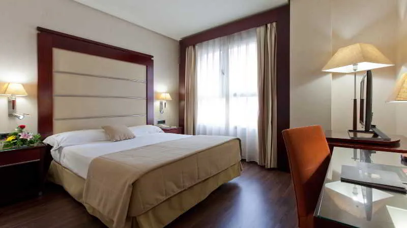 Room, Valencia Center, Valencia