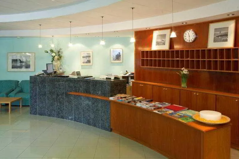 Lobby, Bell Repos, Costa Brava