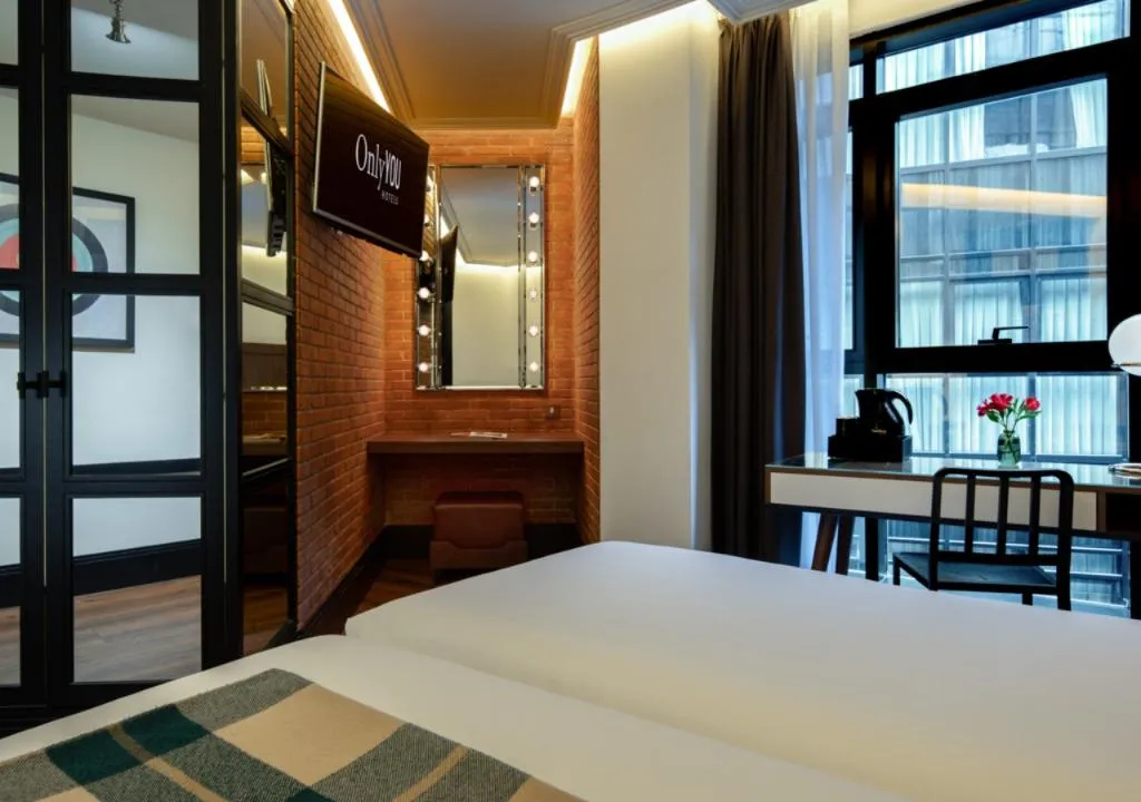 DOUBLE SINGLE USE ECONOMY Room, Only You Hotel Atocha, Madrid