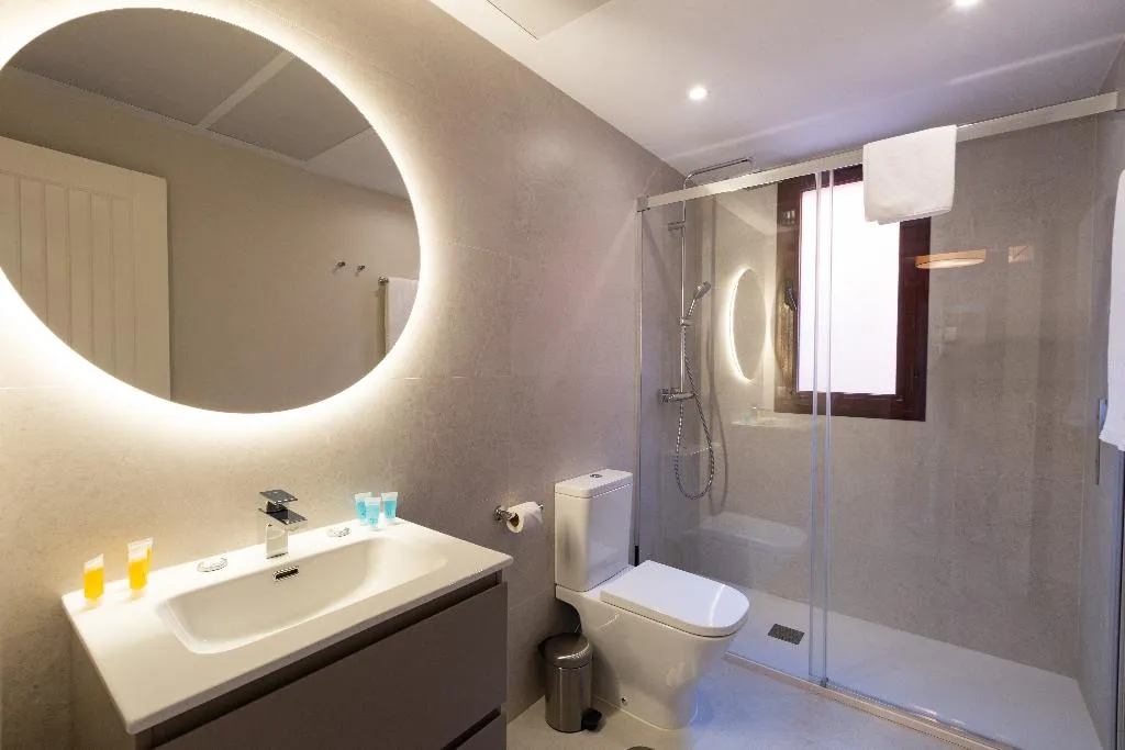 APARTMENT CLASSIC TWO BEDROOMS Room, Royal Marbella Golf Resort, Costa Del Sol