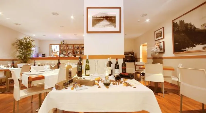 Restaurant, Baviera, Costa Del Sol